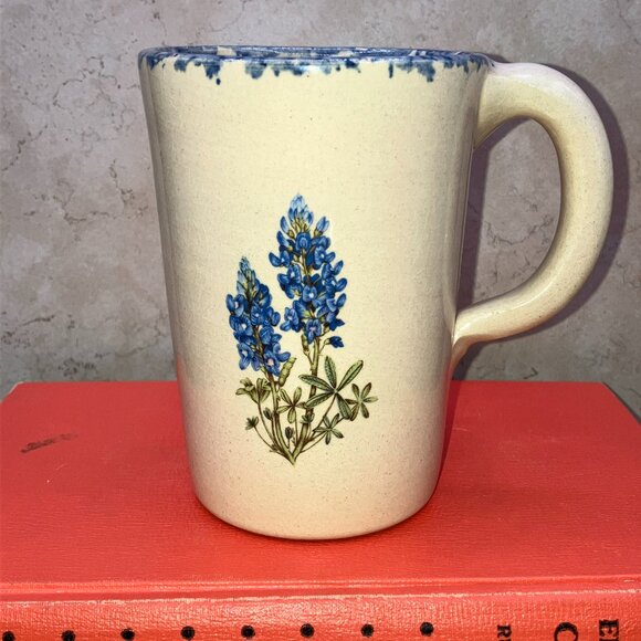 Yesteryears Pottery Blue Bonnet Coffee Mug 12 oz Texas Hand Turned Hand Painted - Picture 1 of 10